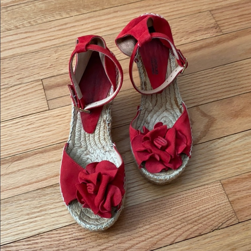 Red Suede Espadrille Wedges - Picture 4 of 8